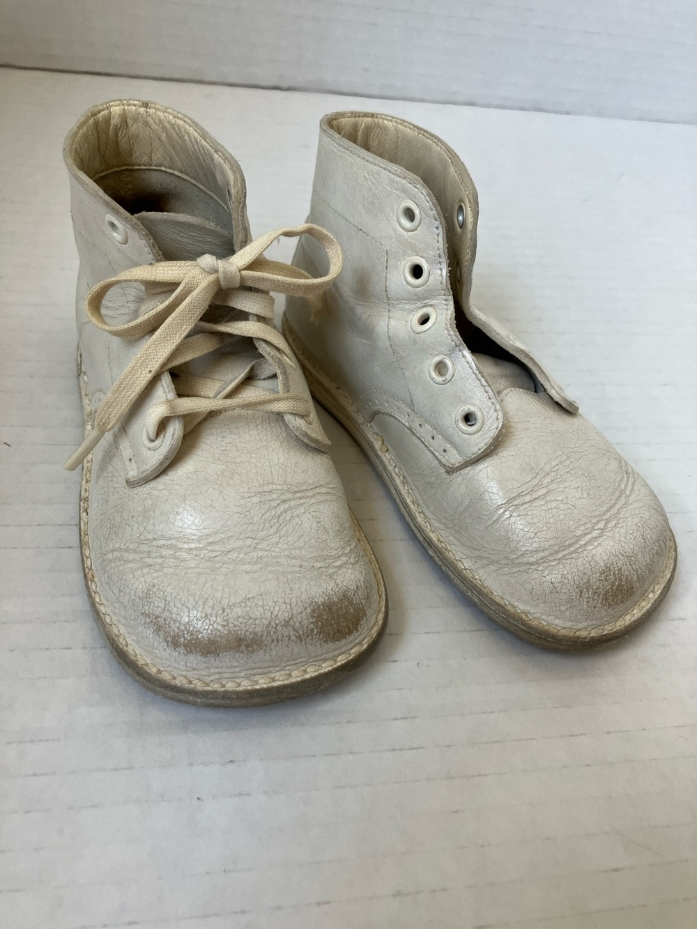Vintage Cream Leather Lace-Up Baby Boots